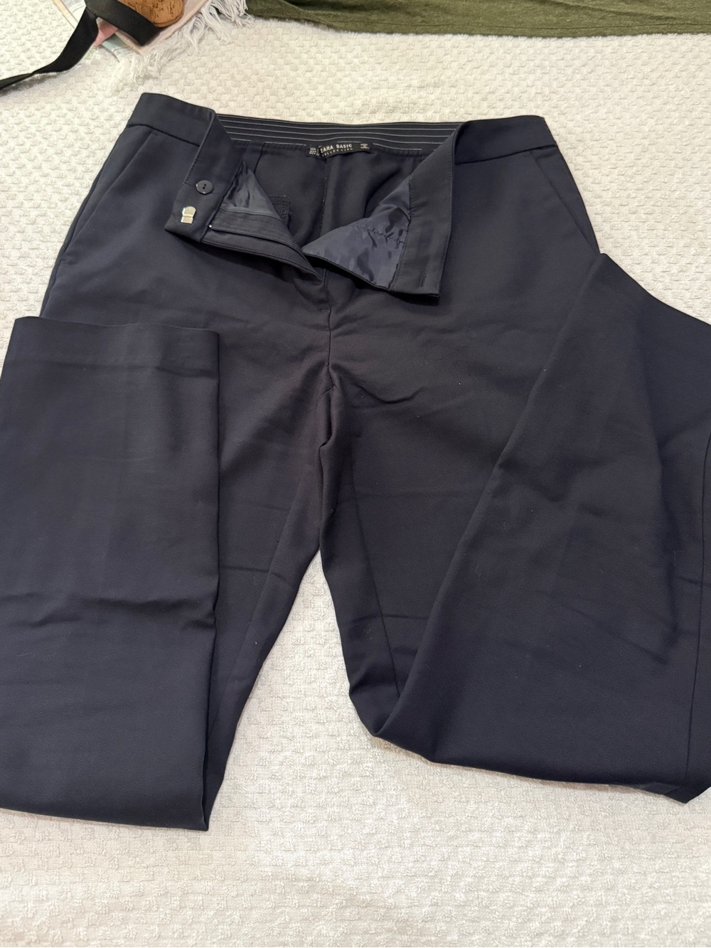 Zara woman's dark blue Dress Pants - Classic Tailored Style SZ L